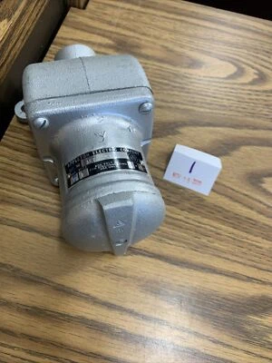 Appleton AEE-3413 30 Amp 600 Voltios 4w 4p Foto 1 de 4