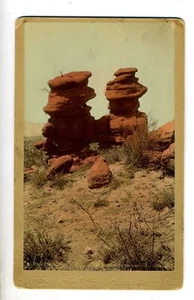 BOUDOIR – COLORADO – SIAMESE TWINS - GARDEN OF THE GODS – HOOK PHOTO – HAND COLO - Picture 1 of 1
