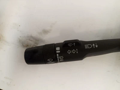 Interruptor de columna multifunción de Chevrolet Silverado 2500 2015 12398828 Foto 1 de 4