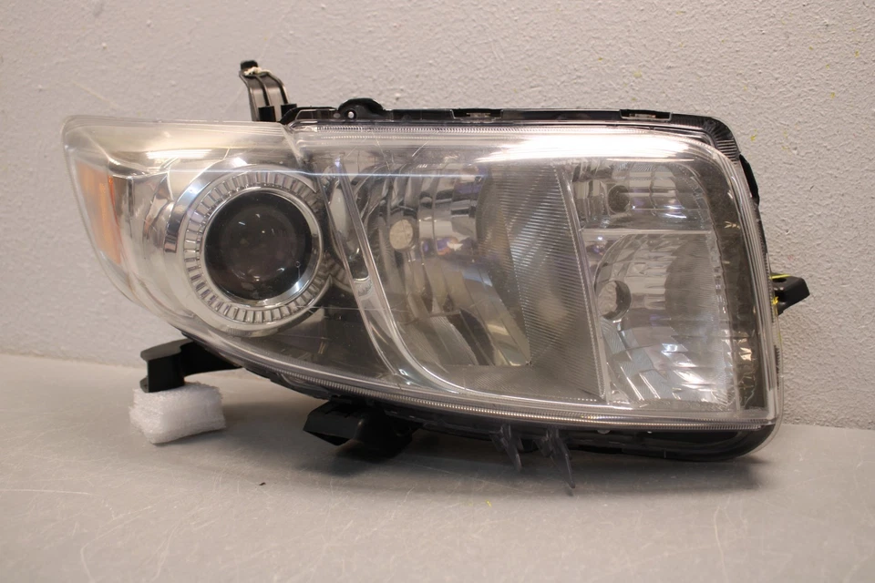 2011 2015 SCION XB RIGHT SIDE HEADLIGHT HALOGEN Foto 1 de 4