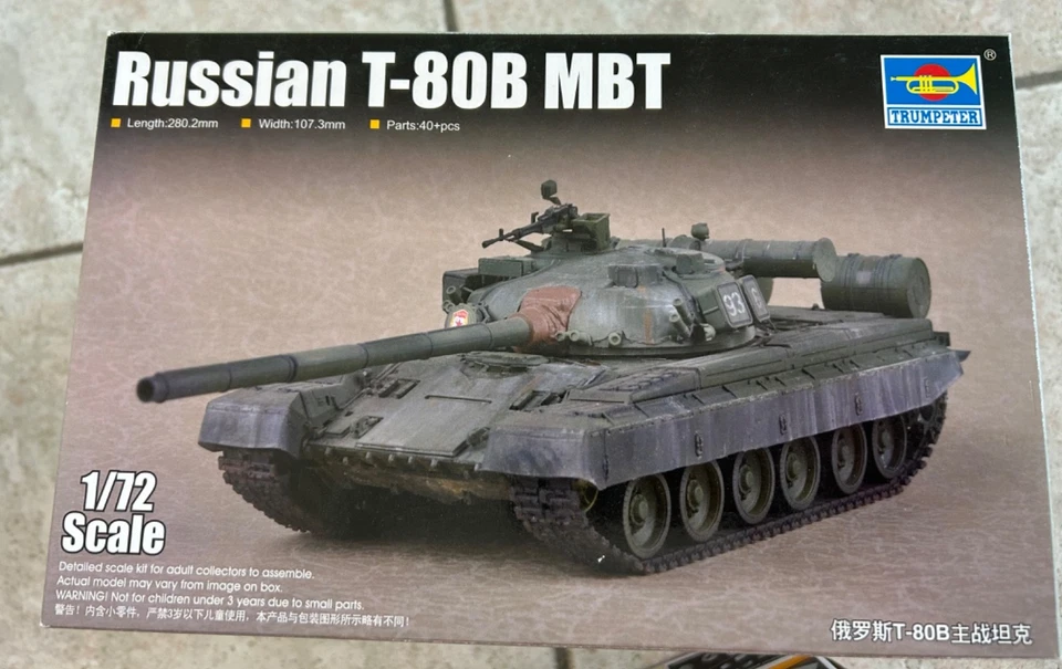 TRUMPETER 7144  1/72 RUSSIAN T-80T MBT - Immagine 1 di 1