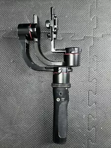 Pilotfly H2 3-Axis Handheld Gimbal Stabilizer, Untested For Parts Only. - Picture 1 of 8