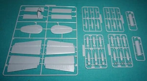 Avro Lancaster B Mk.1 HK Models 1/48 Sprue H With Props & Bombs Etc. - Picture 1 of 1