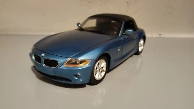 BMW Z4 BLUE 1:18 Kyosho DIE CAST - Immagine 1 di 4