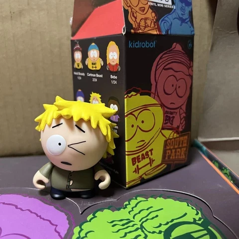 South Park Figure Kidrobot Tweak Afro Kyle Cover
