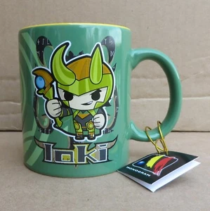 TAZA DE CAFÉ LOKI Monograma Marvel Studios Edición Limitada God of Mischief NUEVO - Imagen 1 de 1