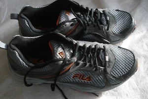 Zapatilla de tenis para hombre Fila gris talla 12 mediana - Imagen 1 de 3