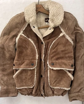 Jaqueta de couro feminina vintage anos 70 ponta dividida B-3 Sherpa camurça bombardeiro média - Imagem 1 de 4