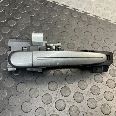 Conjunto de manija de puerta exterior lateral de paso delantero derecho Ford Taurus 2010-2012 OEM Foto 1 de 4