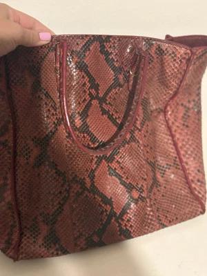 Papel Balenciaga Python A5 Tote Foto 1 de 4