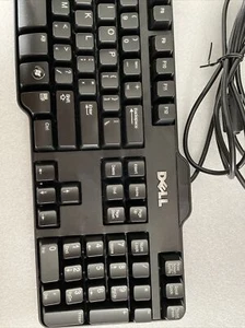 Dell L100 Keyboard GENUINE Wired USB Model. - Picture 1 of 5