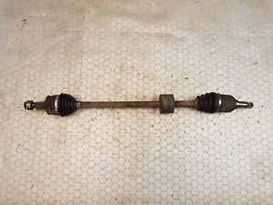 Albero motore manuale lato guida 09 Fiat Panda 1.1 benzina - Foto 1 di 4