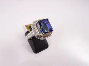 NEUWARE: Tanzanit-Ring 14 Karat mit Diamanten - Bild 1 von 1