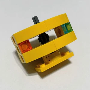 Brickbeyz™ Launcher Core - Picture 1 of 3