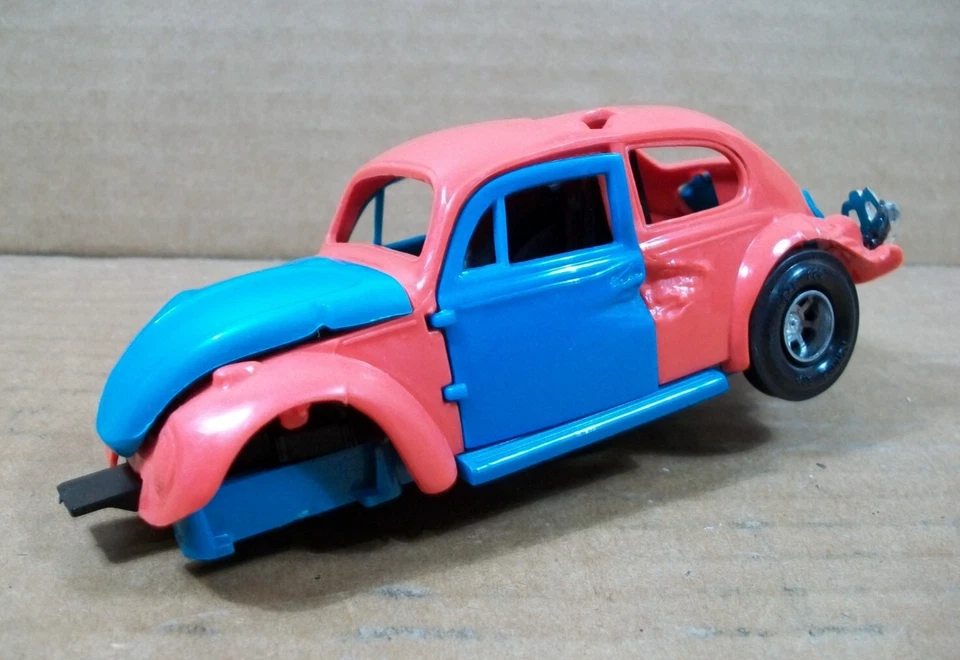 1972 Kenner SSP Smash-Up-Buggem (VW Beetle) ~ Red/Light Blue ~ *Read Description - Image 1 of 4