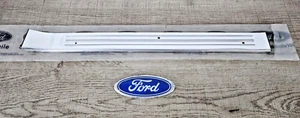 FORD ESCORT MK3 GHIA DRIVERS REAR DOOR STEP SILL TRIM BRAND NEW RARE GENUINE - Picture 1 of 4