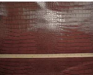 LEE JOFA 17.71 SF CORDOVA RED CROCODILE COWHIDE LEATHER UPHOLSTERY - Picture 1 of 5