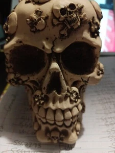 Grinning Dia Del Los Muertos Skull - Picture 1 of 6