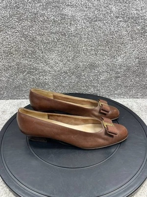 Salvatore Ferragamo Heels Womens Size 8.5 B Vara Bow Pump Brown Leather Block - Image 1 of 4