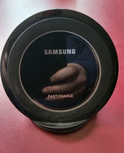 Genuine Samsung EP-NG930 Fast Charge Wireless Charging Stand - Zdjęcie 1 z 4