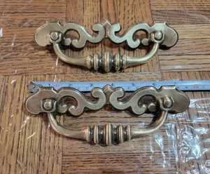 Set Of Two VINTAGE BRASS DRAWER HANDLES - Picture 1 of 6