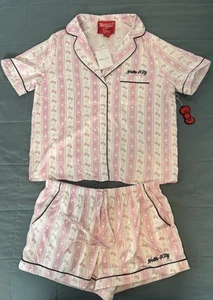 Hello Kitty X Forever 21 Pajama Set Women's Pink Short Sleeve Top Shorts MEDIUM - Picture 1 of 5