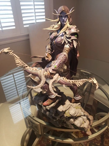 World of Warcraft Sylvanas Windrunner 17in Premium Statue (USED: NO BOX) Cover