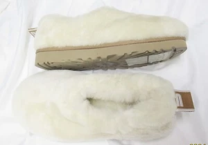 Ciabatta donna UGG shearling peluche taglia 7 slim o stretta nuova - Foto 1 di 5
