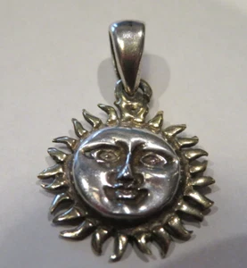 Sterling Silber 5/8" Himmlische Sonne Anhänger Schmuck Charm Mexiko .925 - Bild 1 von 11