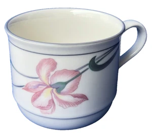 1980's Lenox Chinastone IRIS ON GREY Cup Mug Freezer To Oven - Made in USA - Picture 1 of 8
