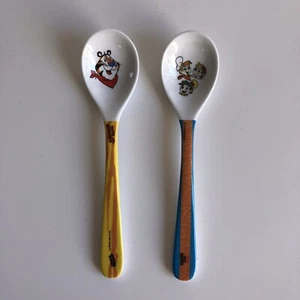 2 x Collectable Melamine Spoons - Kelloggs - Frosted Flakes / Rice Krispies - Picture 1 of 9