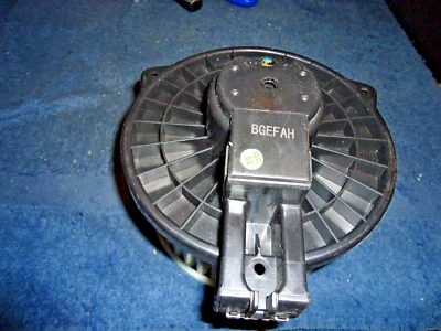 CARQUEST Cooling 76983 - HVAC Blower Motor Mazda 3, 3 Sport, 6 ,CX-5 Foto 1 de 4