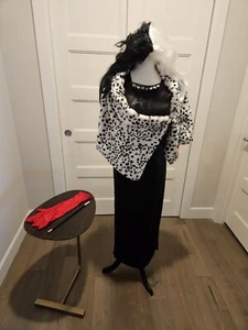 cruella deville costume - Picture 1 of 14
