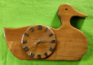 Hand carved Tree Spirit wooden duck desk wall clock polished Roman numerals - Picture 1 of 4