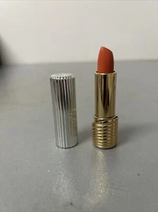 Neu im Karton Elizabeth Arden Lip Spa Lippenstift SOFT COARL ~ KOSTENLOSER VERSAND - Bild 1 von 2