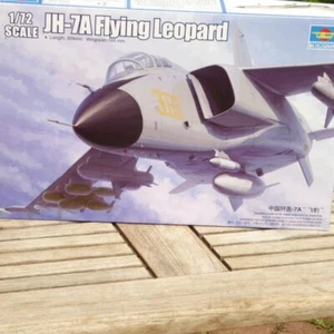 Trumpeter 01664 1:72 Kit Avion Pla JH7A Flying Léopard avec Partie Gravée - Photo 1 sur 1