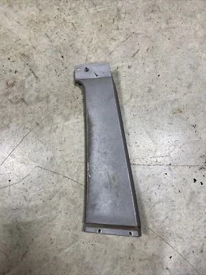 Jeep Cherokee XJ 84-96 lado del pasajero pilar interior gris OEM (W89) Foto 1 de 4