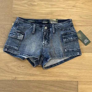 NEW Wild Fable Denim Shorts Sz 0 2” Inseam Summer Low Rise Cargo Pockets NWT - Picture 1 of 8