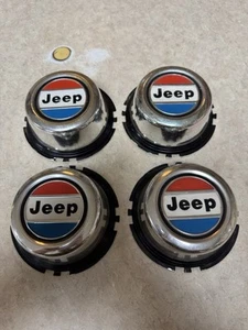 Set of 4 Vintage Jeep Chrome Wheel Center Caps Cherokee Wagoneer Very Nice - Picture 1 of 6