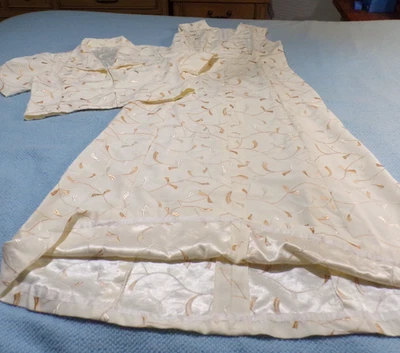 De colección. Maxi vestido brocado de seda dorado y plateado 2000 con chaqueta corta hecho a mano Foto 1 de 4