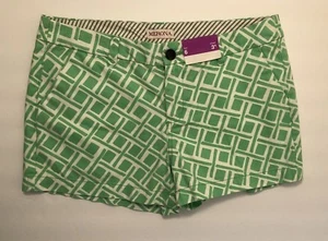 NWT - Merona Women's Shorts, Size 6, Green & White Pattern, Cotton, Pockets - Picture 1 of 6