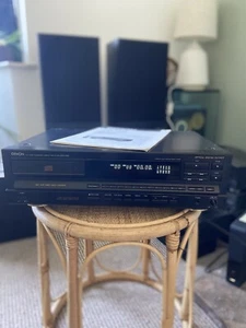 Vintage DENON DCD-1420 COMPACT DISC PLAYER Optical/Coax 20 Bit/8 Times High-End - Picture 1 of 10