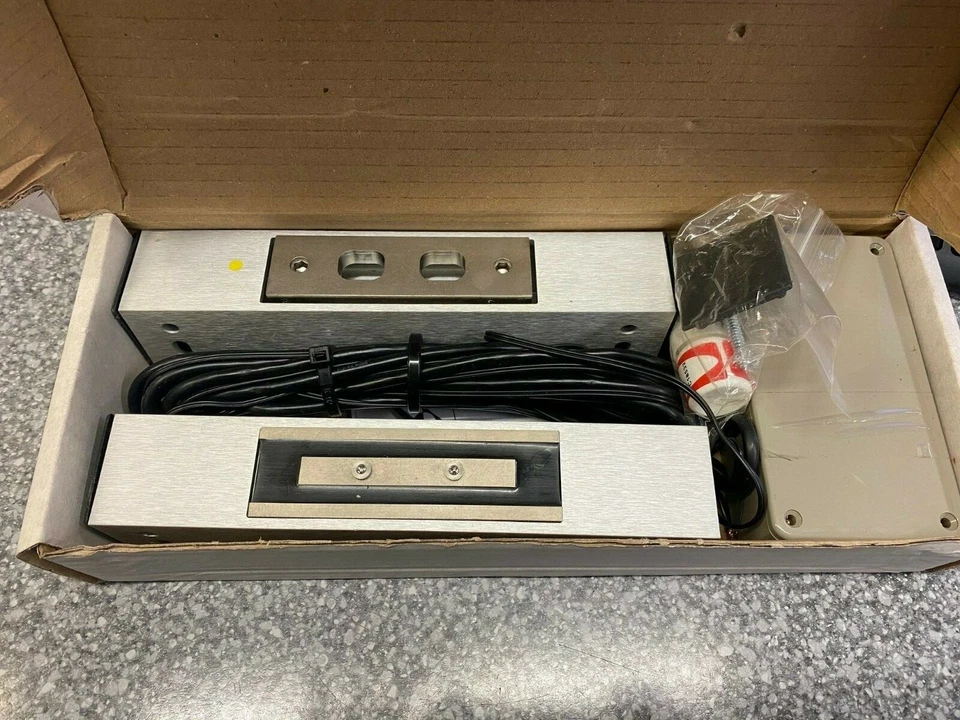 Adams Rite Armlock 1354 Mini Schere Magnet Oberflächenmontage Silber