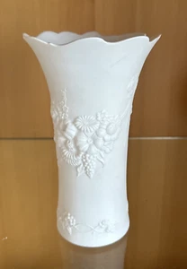 Kaiser Vase Blumenvase Biskuitporzellan 1348/1 - Blumenbouquet - Höhe ca. 18 cm - Bild 1 von 5