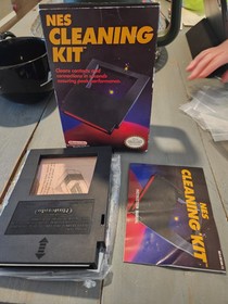 RARE** Cleaning Kit &mdash; NES Nintendo Original Authentic CIB Complete in Box Used