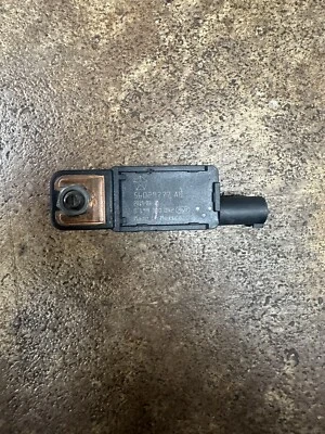 2014-2022 JEEP CHEROKEE BATERIA TERMINAL NEGATIVO CABO SENSOR FABRICANTE DE EQUIPAMENTO ORIGINAL - Imagem 1 de 4
