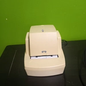 Xerox MAX CO EH-C591XA Heavy Duty Electric Stapler Has Yellowing Of Plastic - Picture 1 of 3