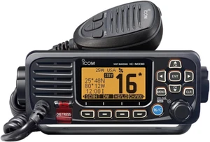 M330G 31 Compact Basic VHF with GPS, 4.3 Lbs - Zdjęcie 1 z 1