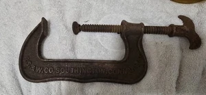 Morsetto a C vintage in ghisa resistente marcato P.S.&W. Co. Southington, Conn... - Foto 1 di 5