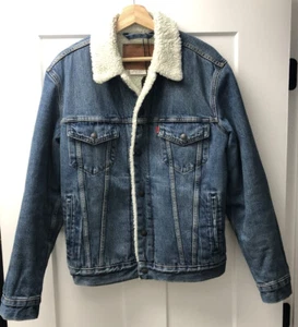 Giacca camionista sherpa denim uomo Levi’s lavaggio medio taglia small nuova con etichetta - Foto 1 di 10